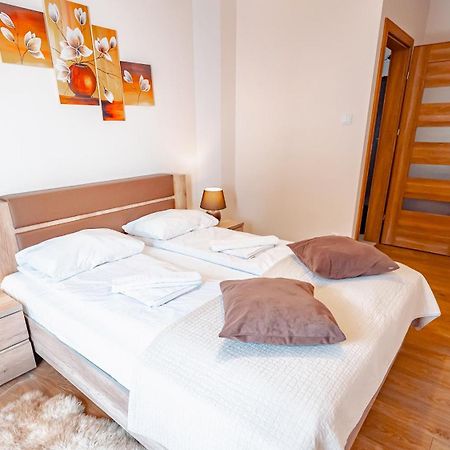 Apartamenty Sun & Snow Zielona Криниця-Здруй Екстер'єр фото